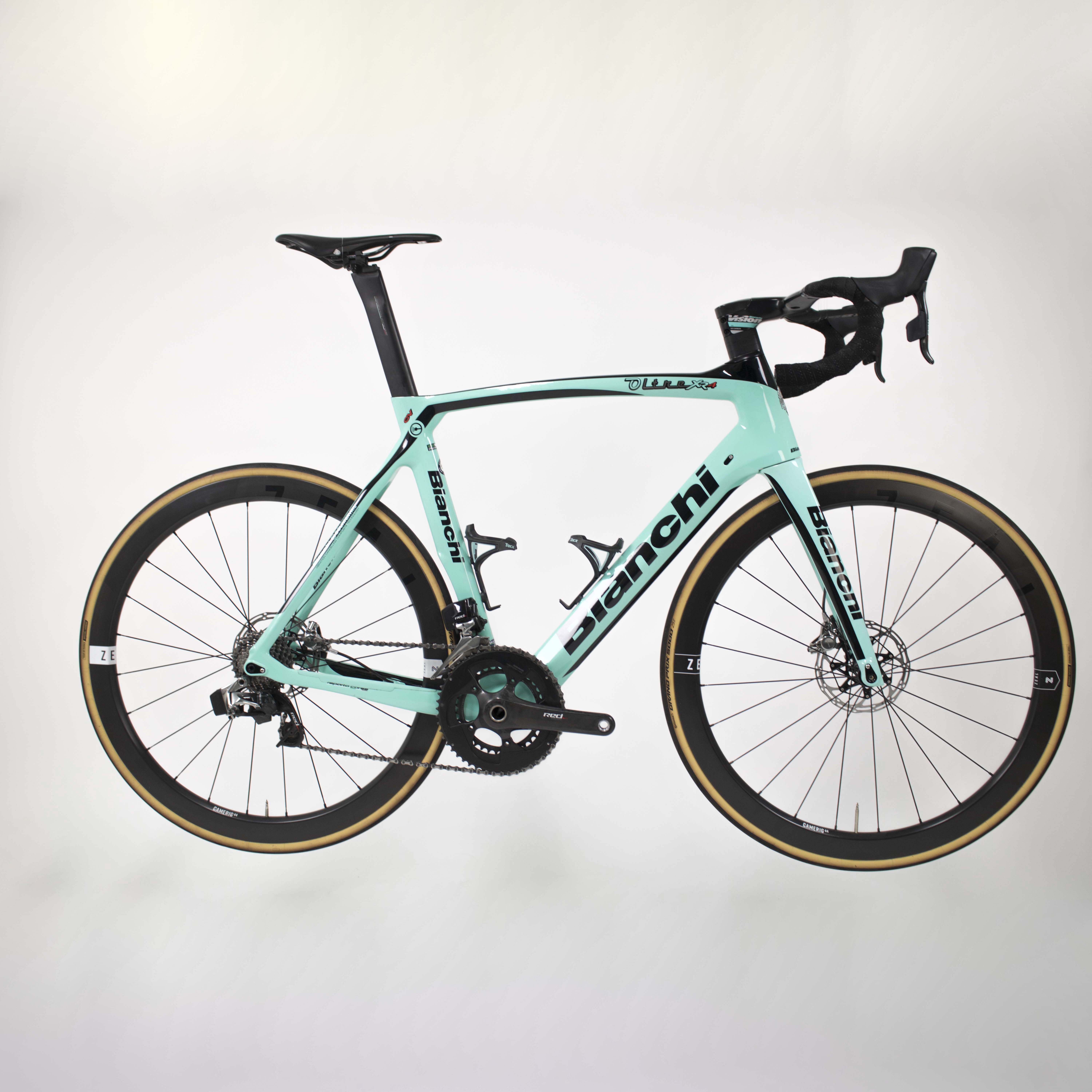 Bianchi Oltre XR4 Disc eTap